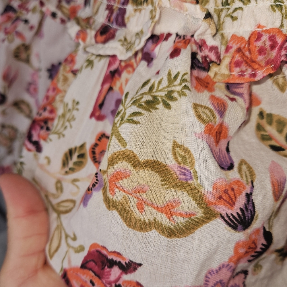 House of Harlow 1960 Floral Smocked Ruffle Mini Skirt, Size M, GUC (Flaw) - Picture 7 of 7
